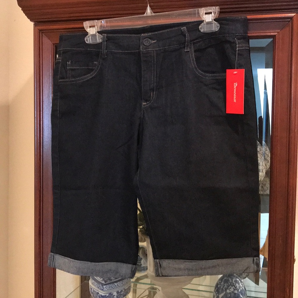 Cutest ever denim shorts with cuffs